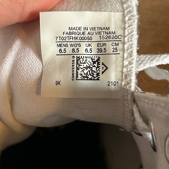 Converse Chuck Taylor All Star Leopard Print High Tops - Picture 8 of 9